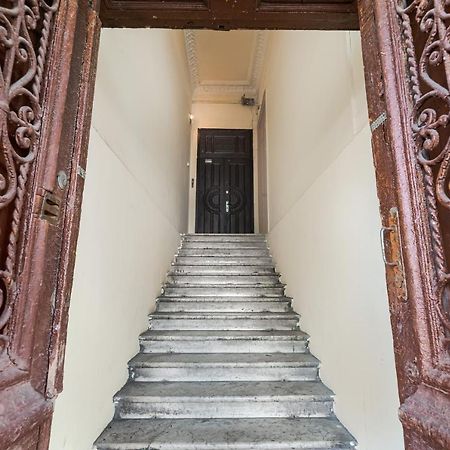 Nice Apartment In The City Center Одеса Екстер'єр фото